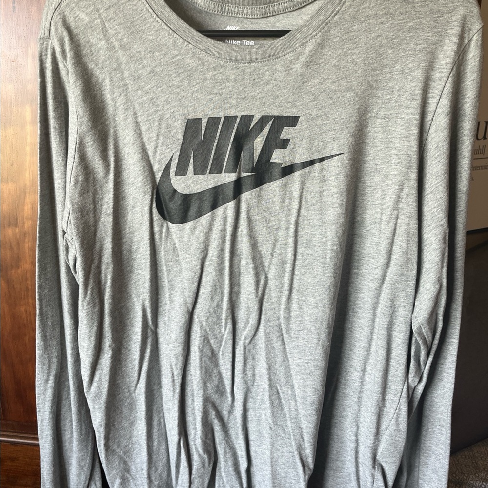 Nike Heather Gray Tee